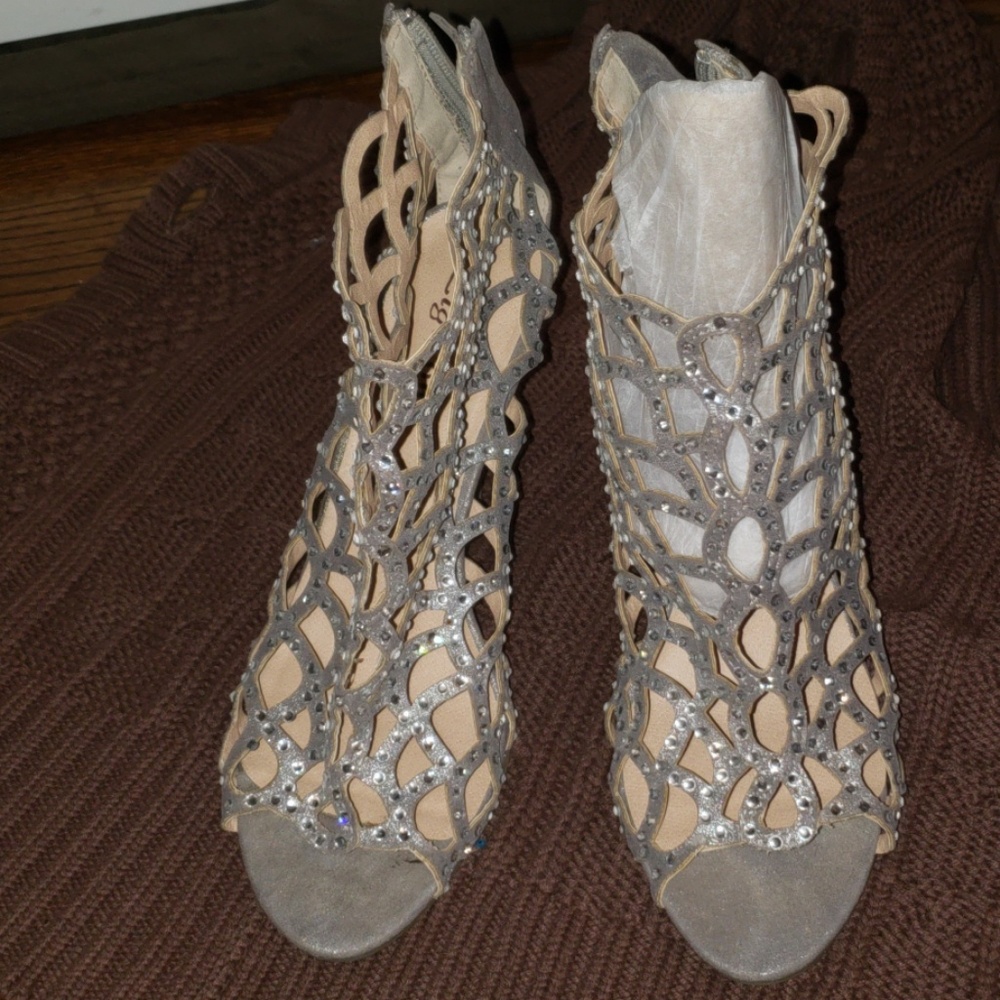 Peep Toe Heels - image 1